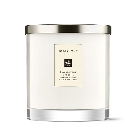 English Pear & Freesia Scented Candle